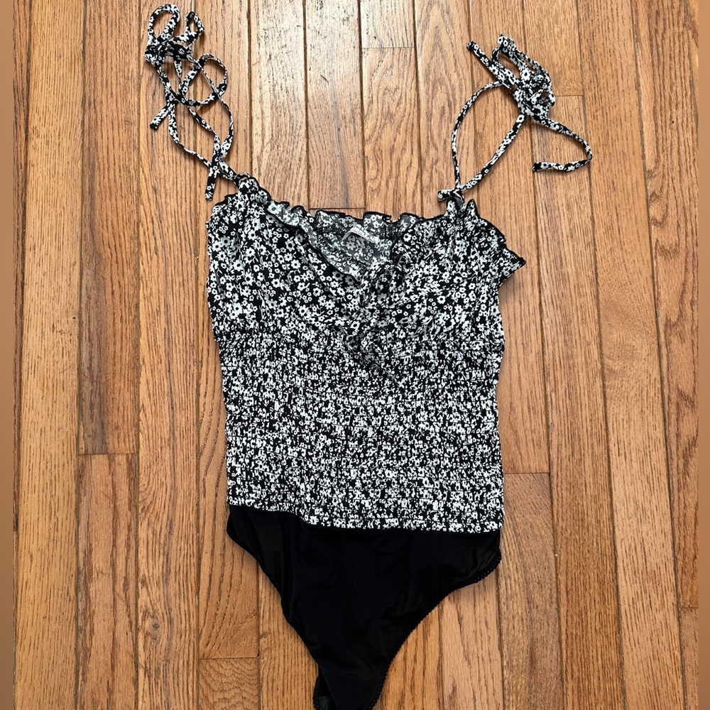 FREE PEOPLE floral bodysuit NWOT
